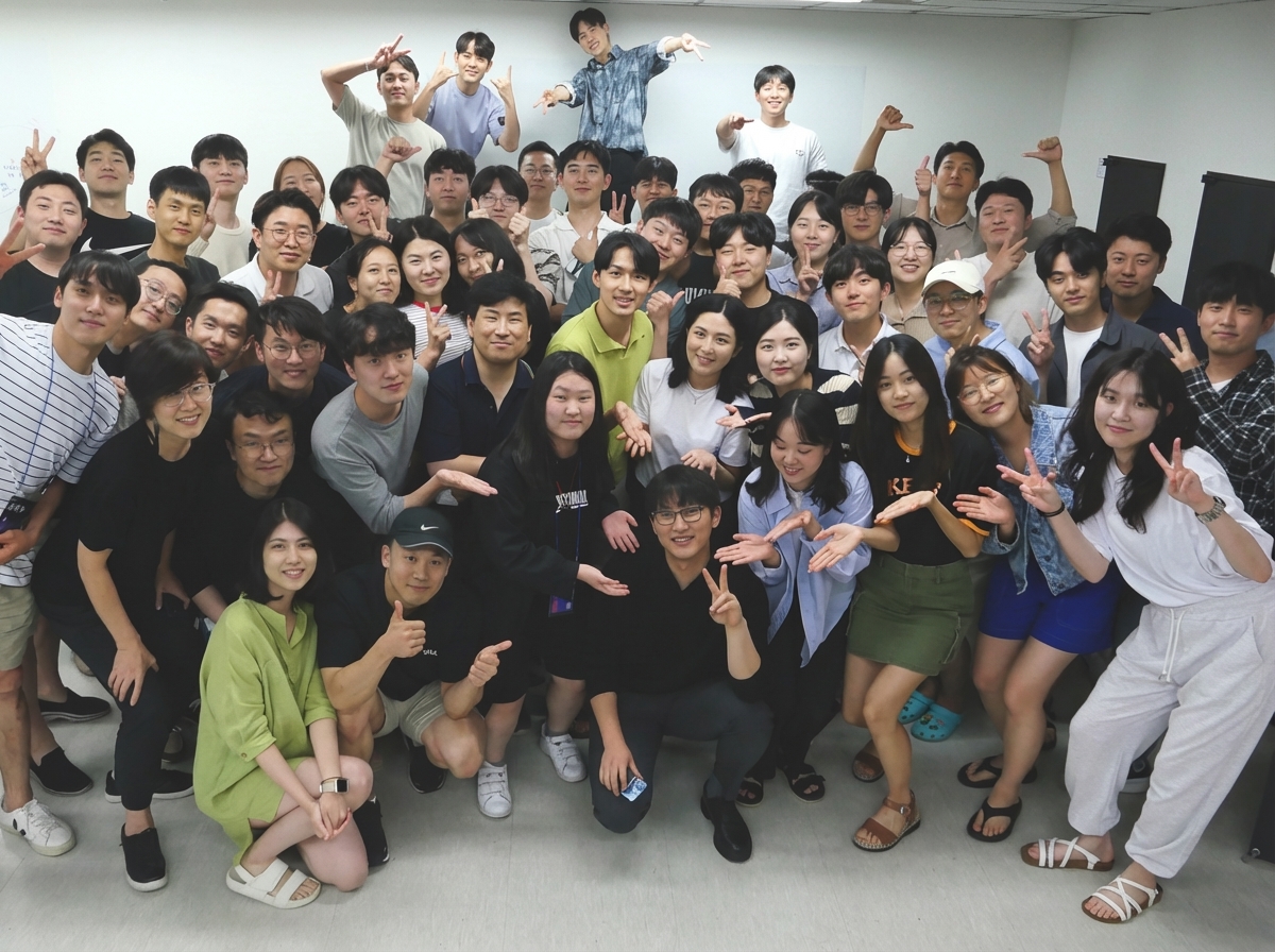 Generated Image December 10, 2025 - 3_15PM.jpeg